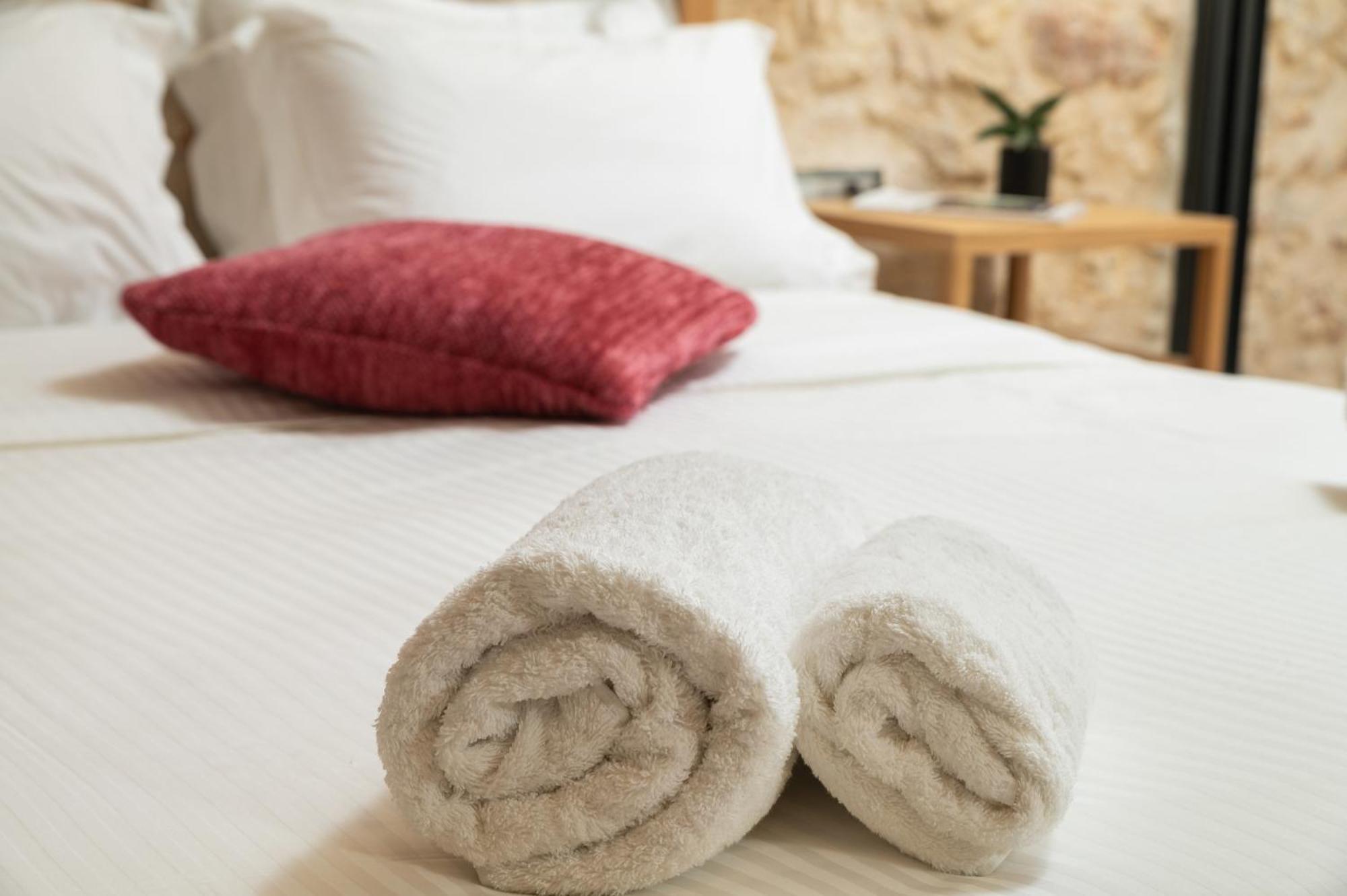 The Alma City Hotel Chania  Bagian luar foto