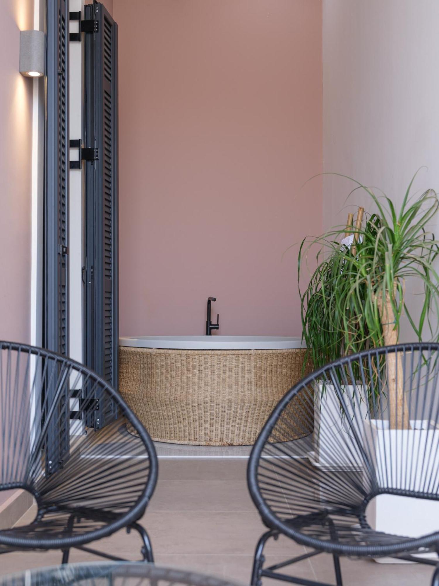 The Alma City Hotel Chania  Bagian luar foto