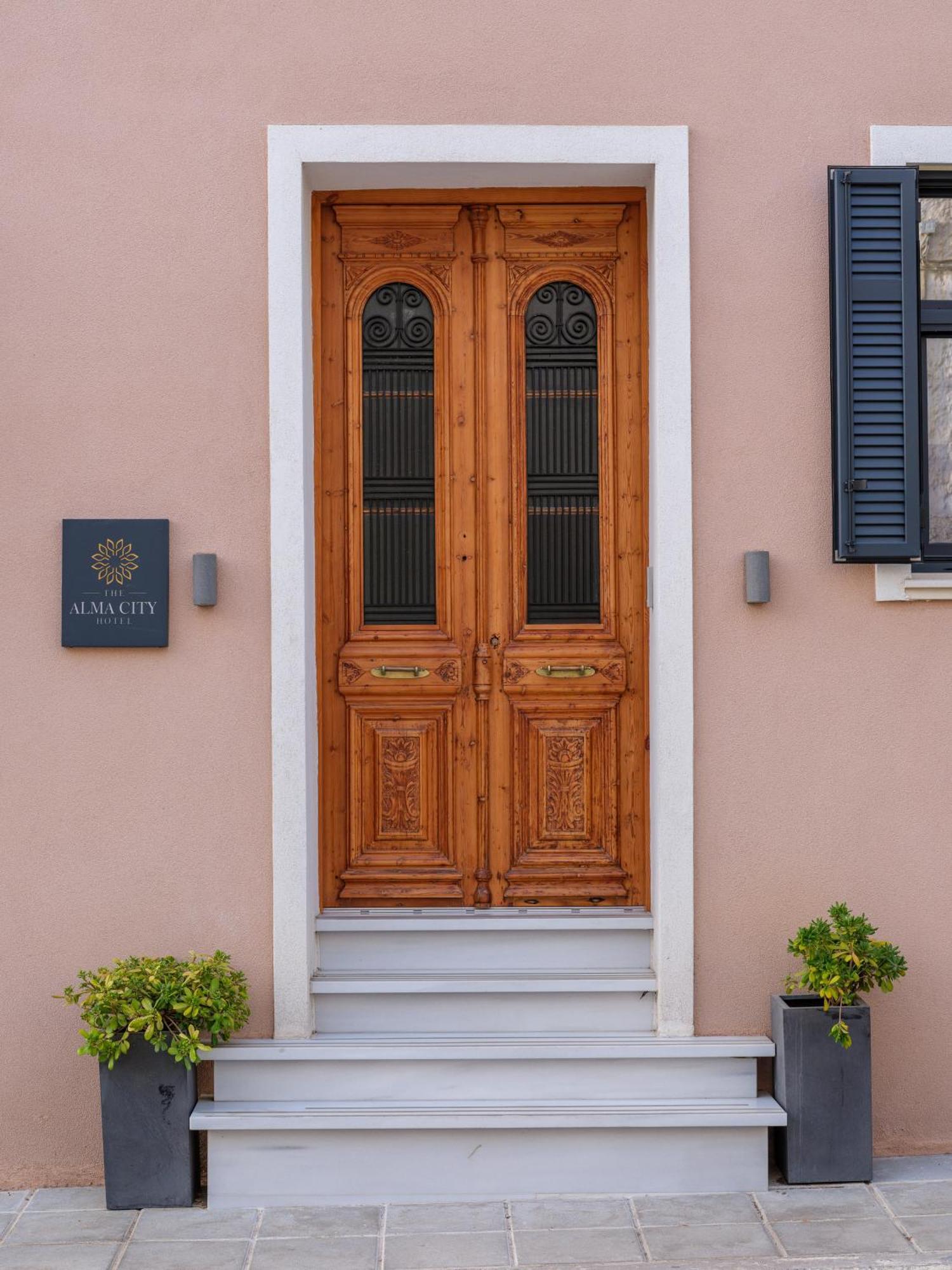 The Alma City Hotel Chania  Bagian luar foto